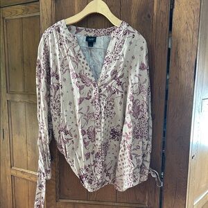 Daytrip Cream and Maroon Floral Blouse